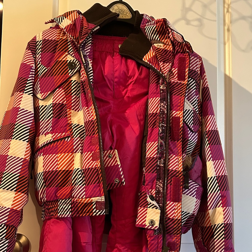 Protest vibrant colors Kids Puffer Ski Jacket. Size 152.